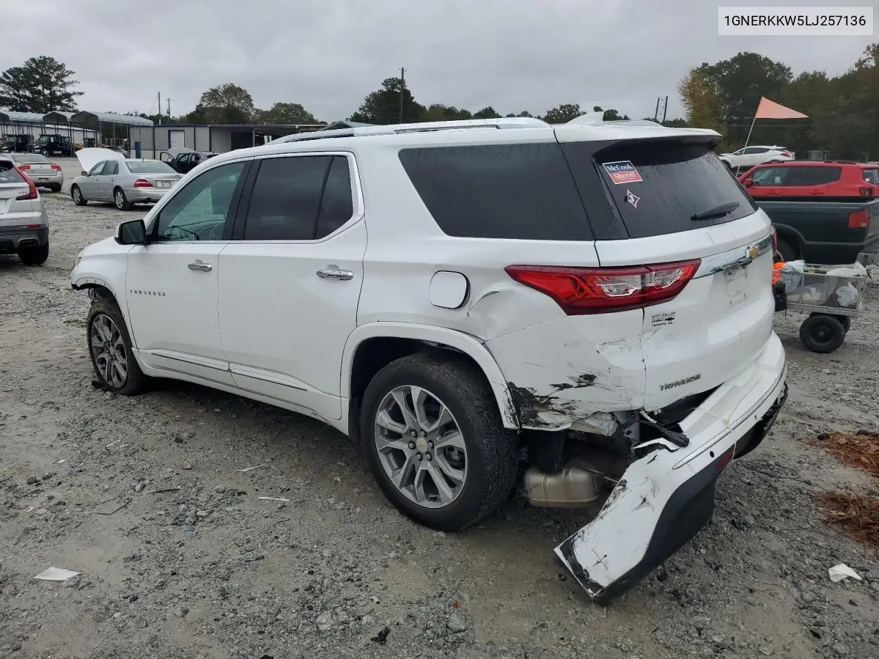 1GNERKKW5LJ257136 2020 Chevrolet Traverse Premier