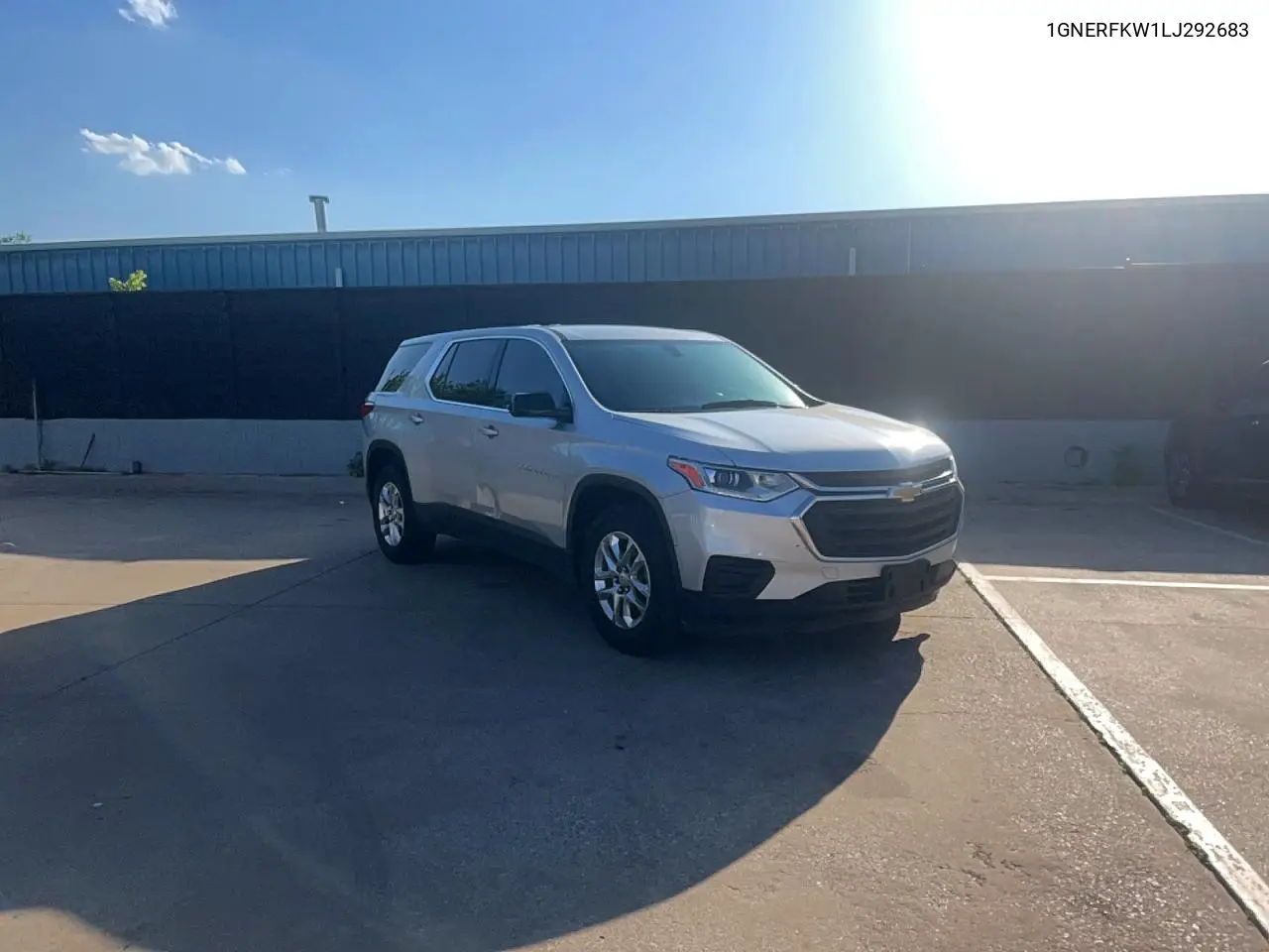 1GNERFKW1LJ292683 2020 Chevrolet Traverse Ls
