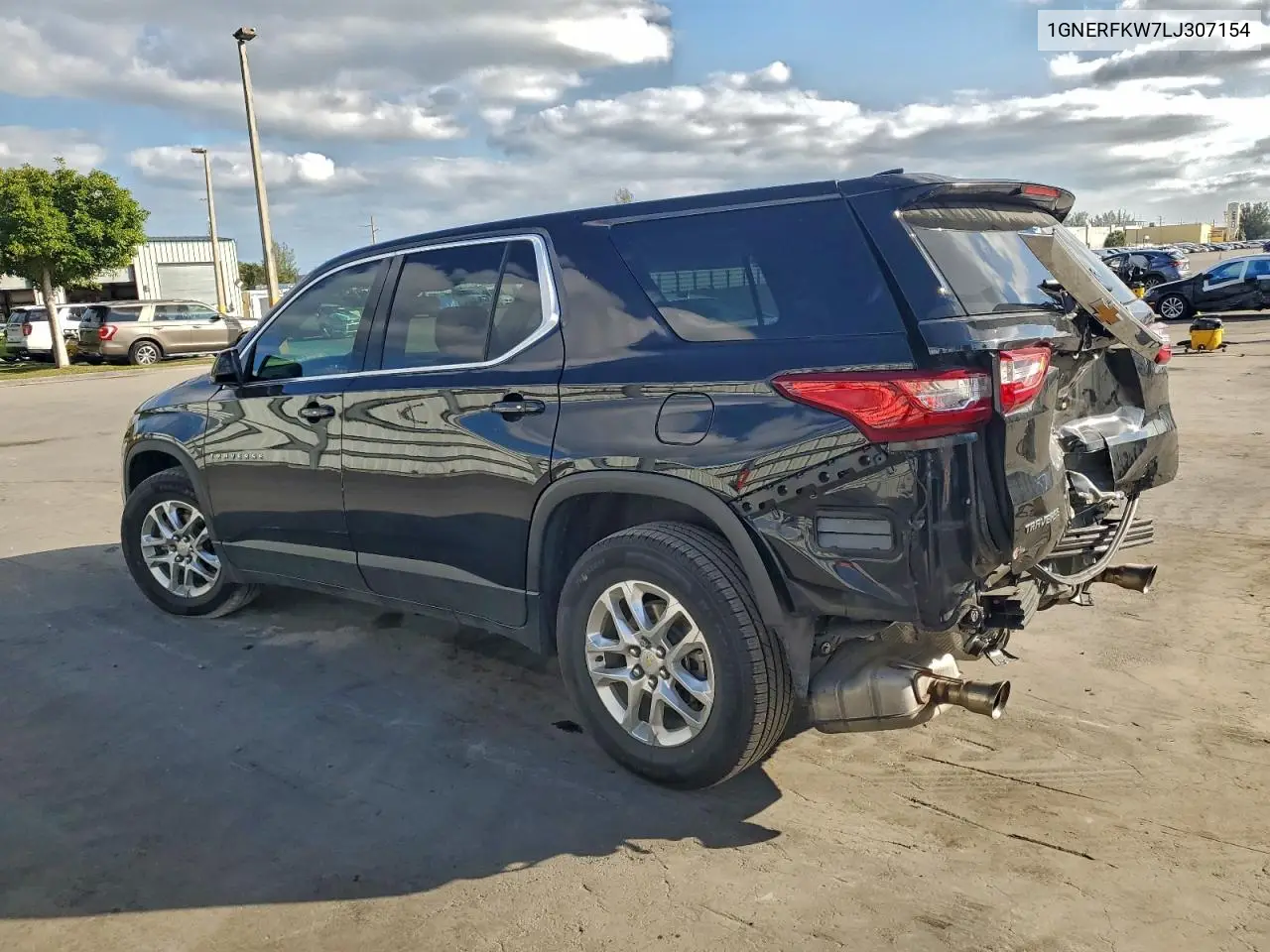 1GNERFKW7LJ307154 2020 Chevrolet Traverse Ls