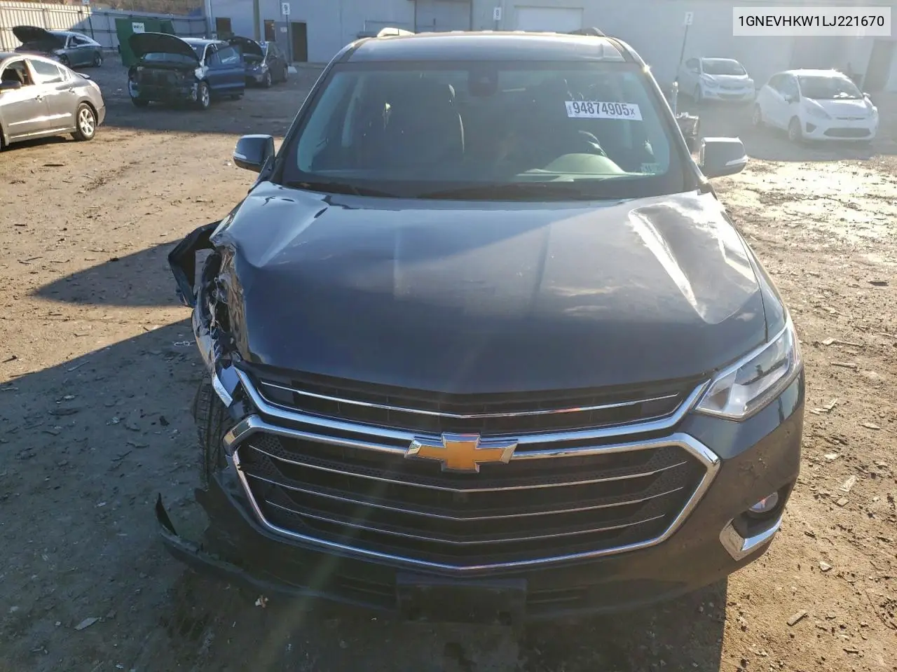 1GNEVHKW1LJ221670 2020 Chevrolet Traverse Lt