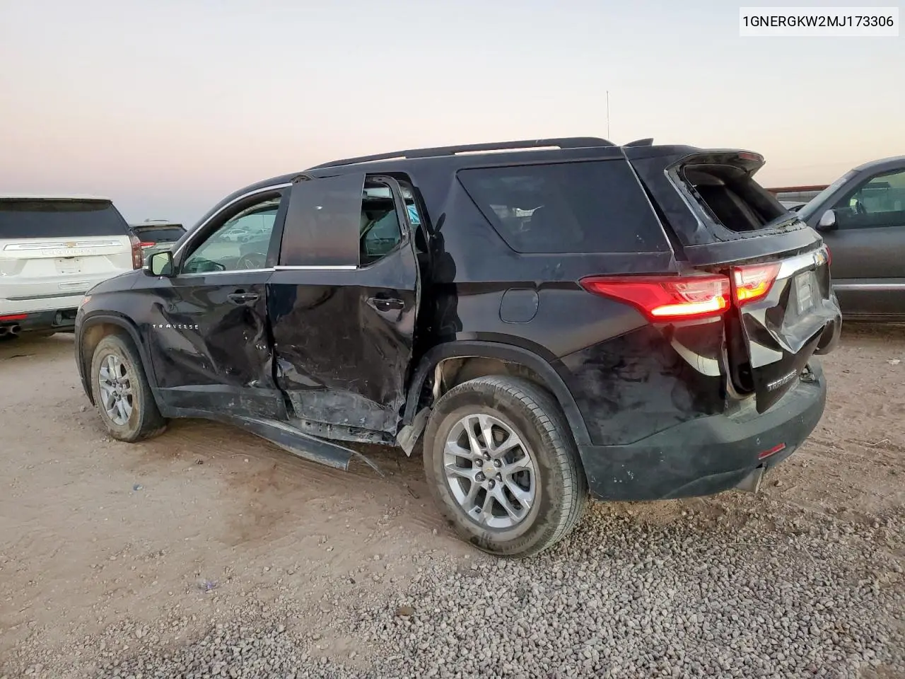 1GNERGKW2MJ173306 2021 Chevrolet Traverse Lt