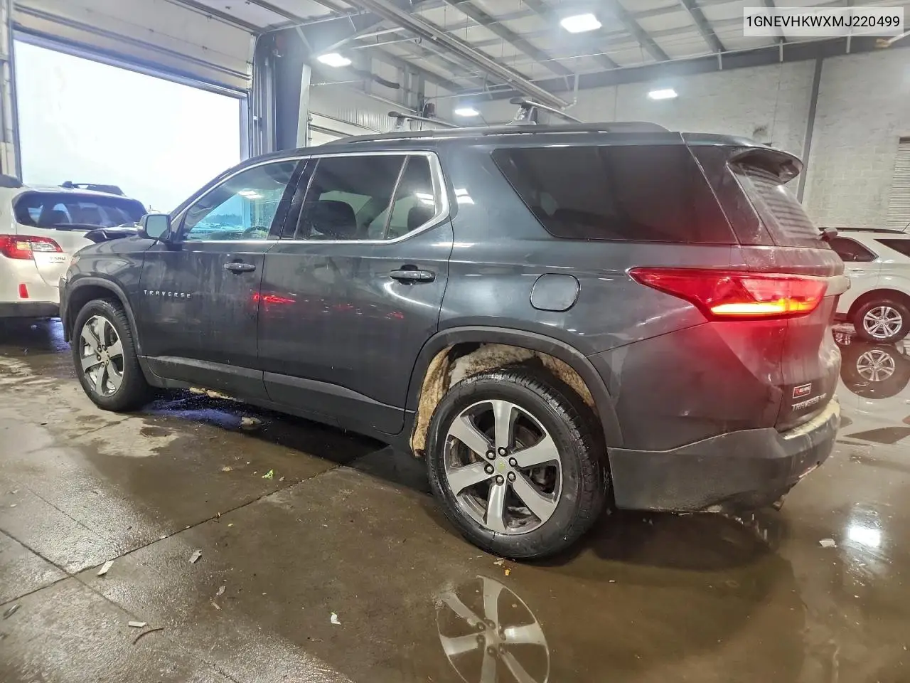 1GNEVHKWXMJ220499 2021 Chevrolet Traverse Lt