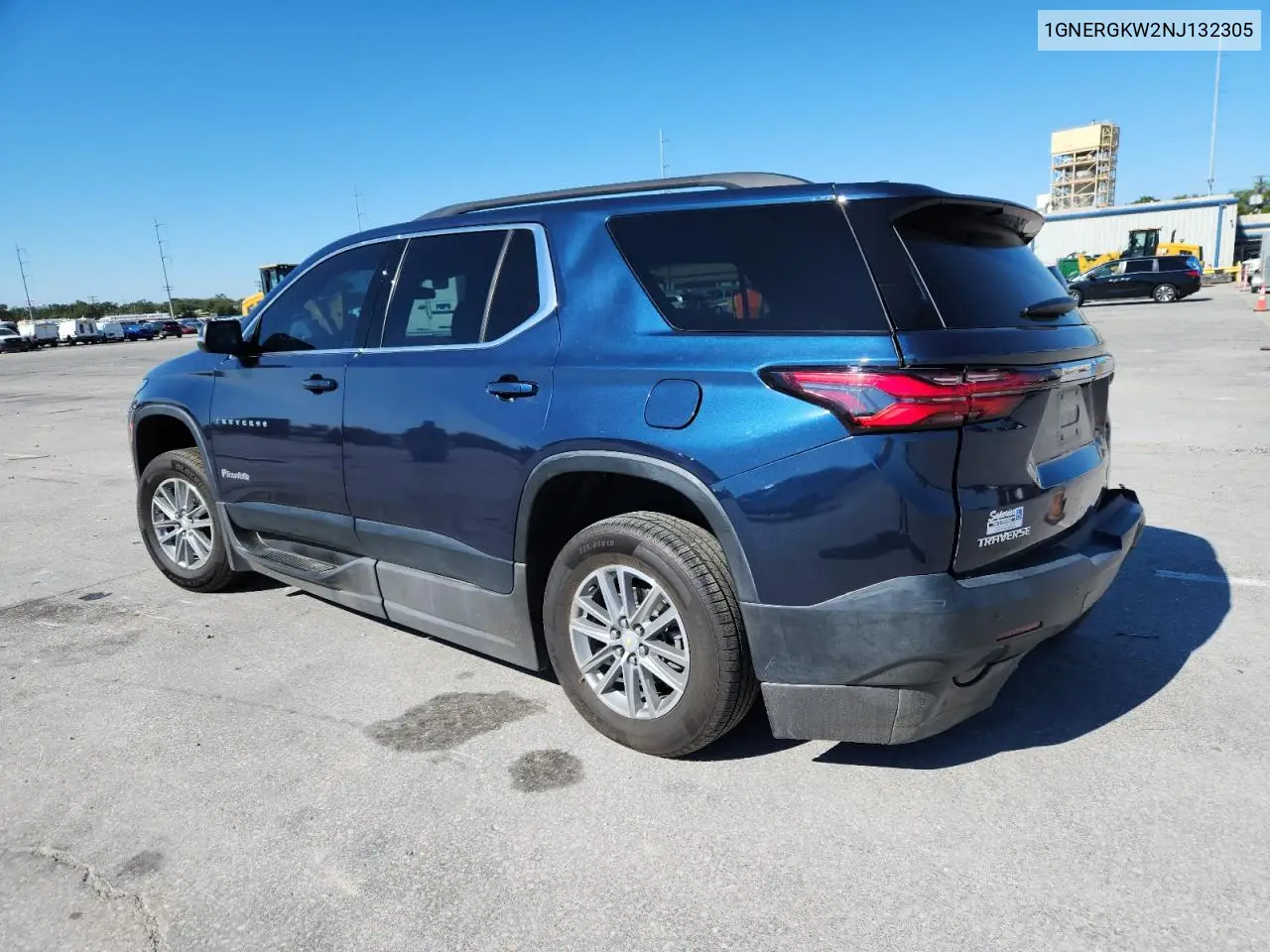 1GNERGKW2NJ132305 2022 Chevrolet Traverse Lt