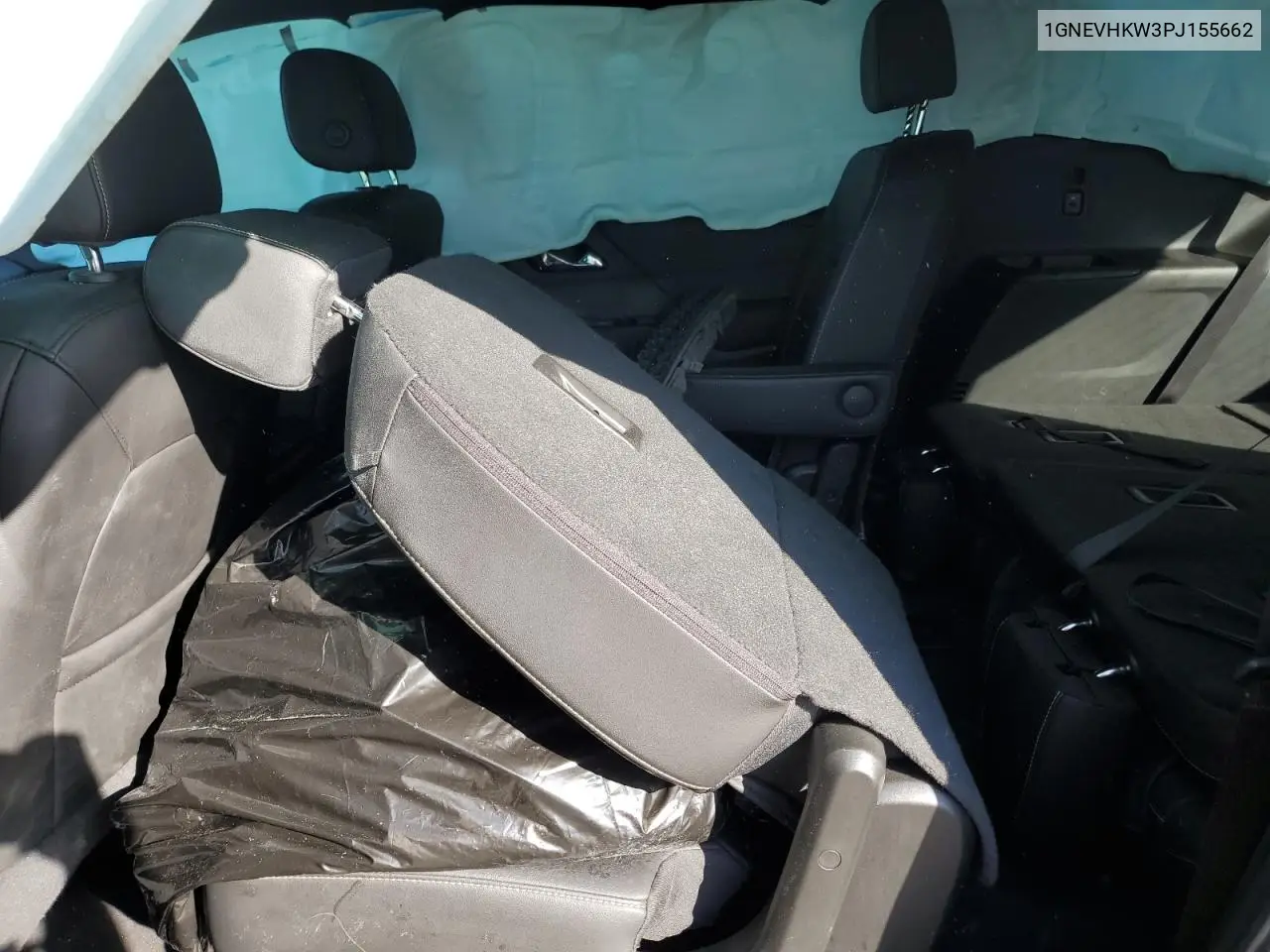 1GNEVHKW3PJ155662 2023 Chevrolet Traverse Lt