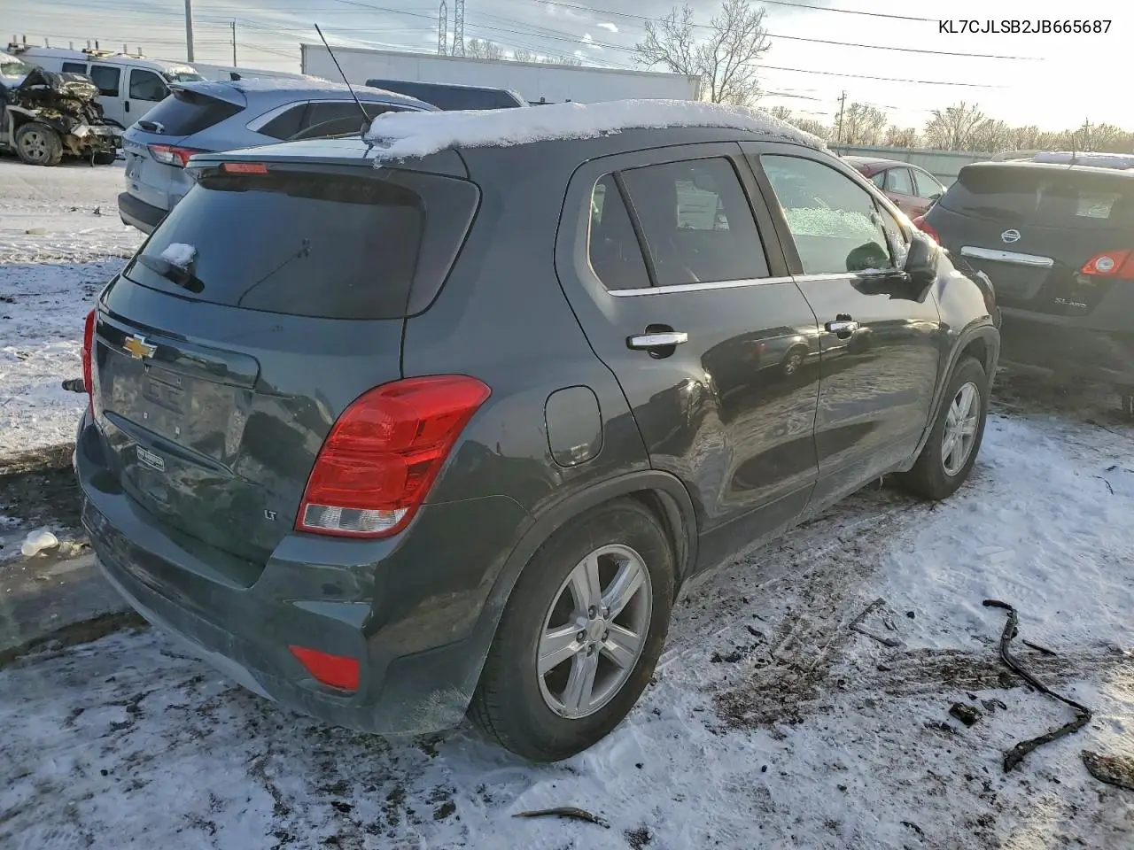 KL7CJLSB2JB665687 2018 Chevrolet Trax 1Lt