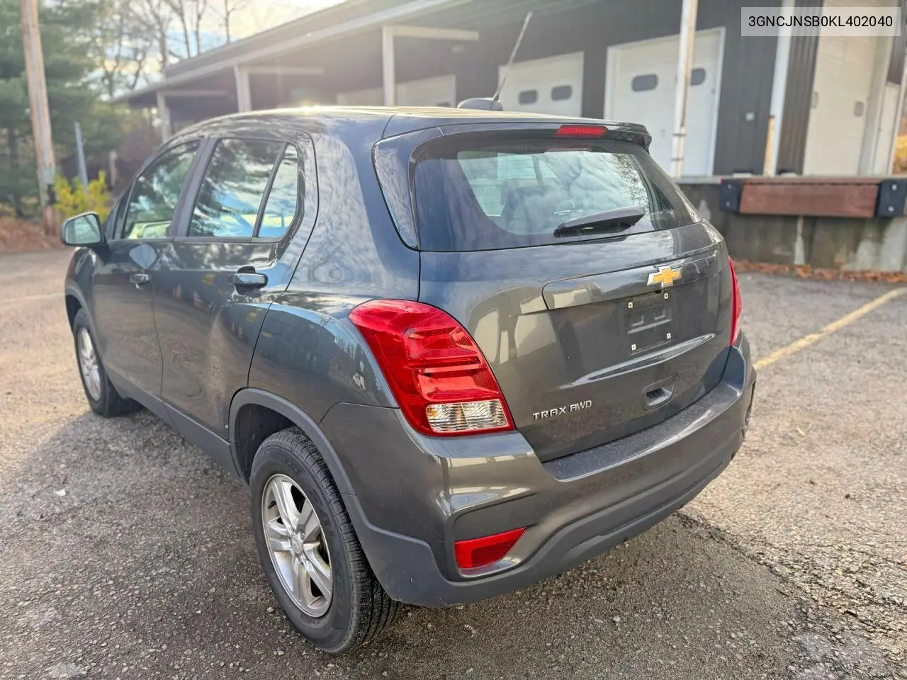 3GNCJNSB0KL402040 2019 Chevrolet Trax Ls