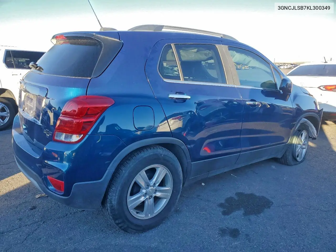 3GNCJLSB7KL300349 2019 Chevrolet Trax 1Lt