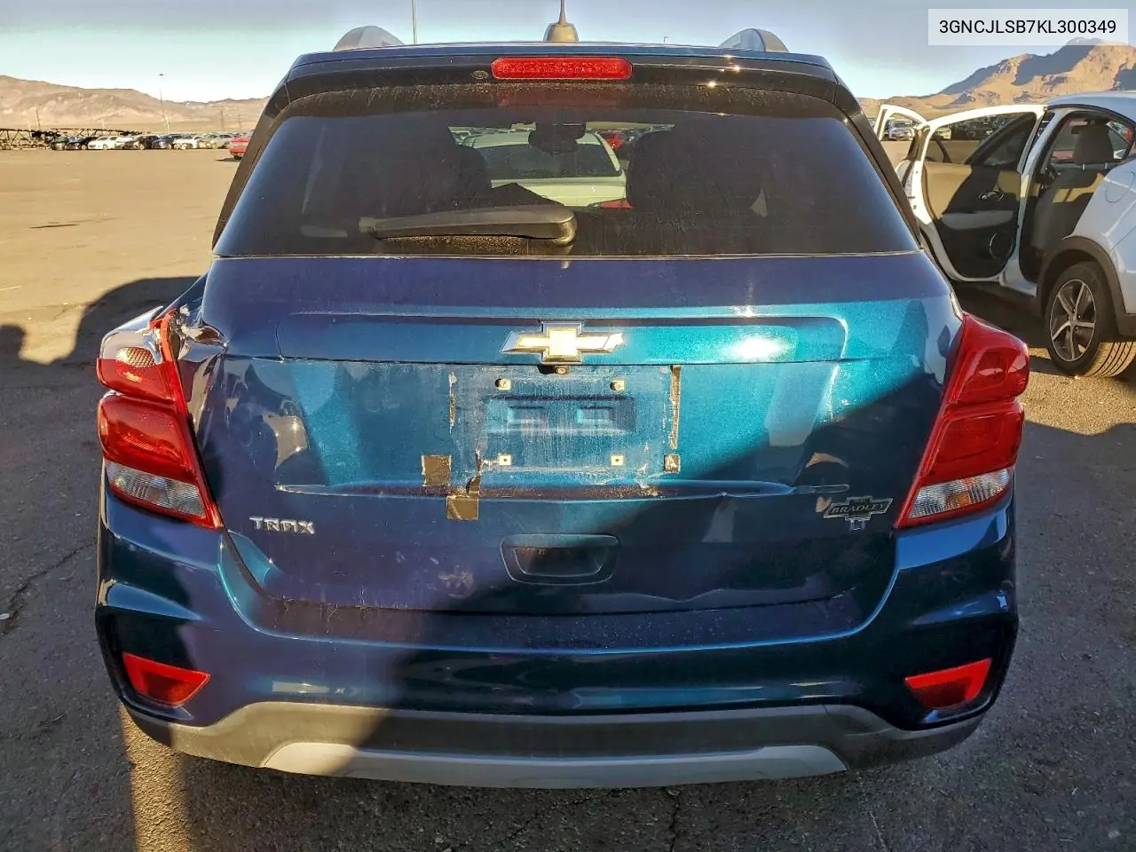 3GNCJLSB7KL300349 2019 Chevrolet Trax 1Lt