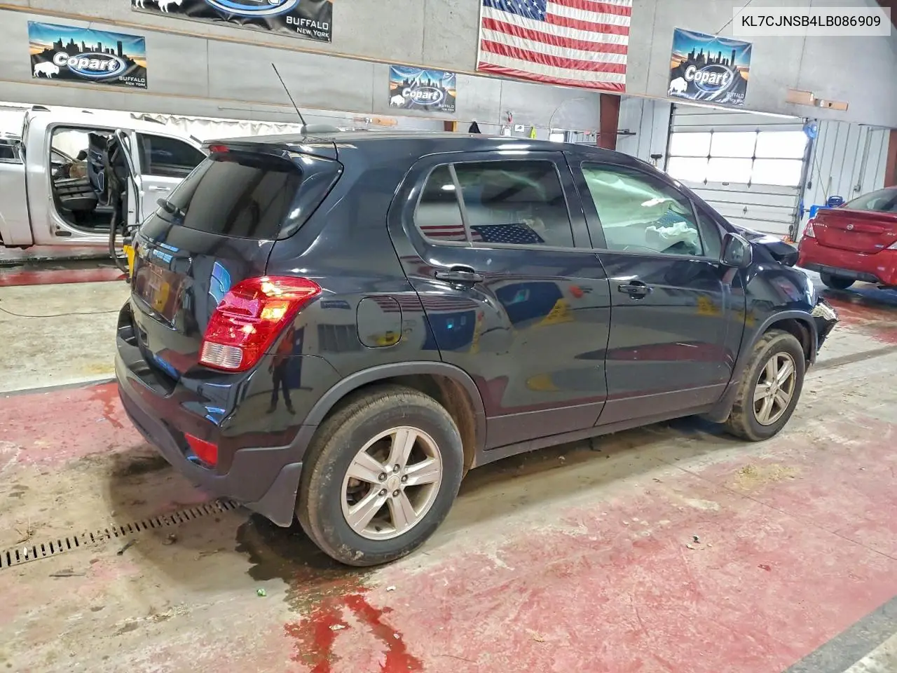 KL7CJNSB4LB086909 2020 Chevrolet Trax Ls