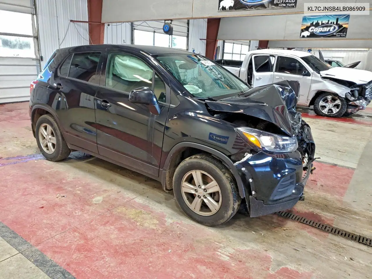 KL7CJNSB4LB086909 2020 Chevrolet Trax Ls