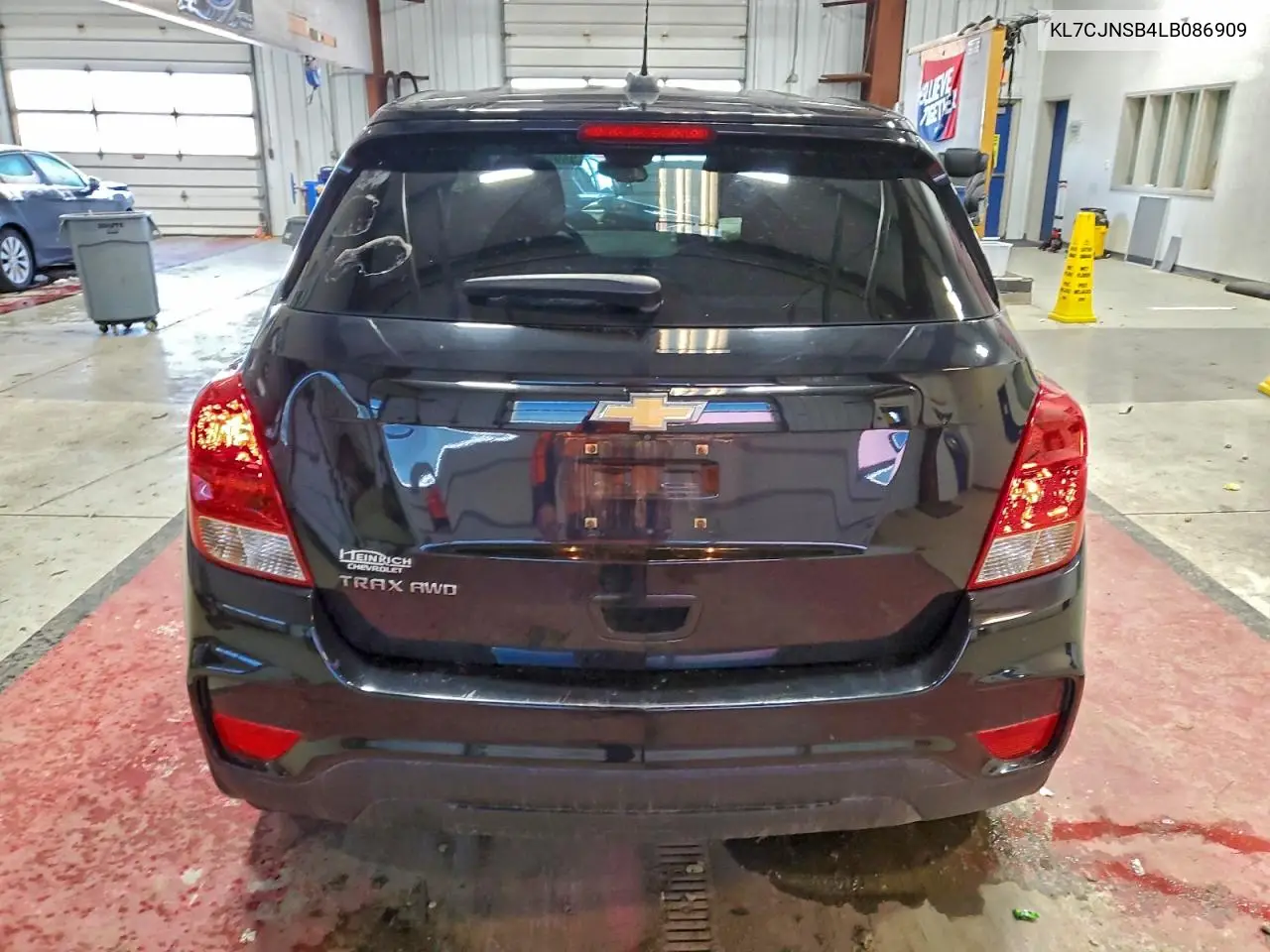 KL7CJNSB4LB086909 2020 Chevrolet Trax Ls