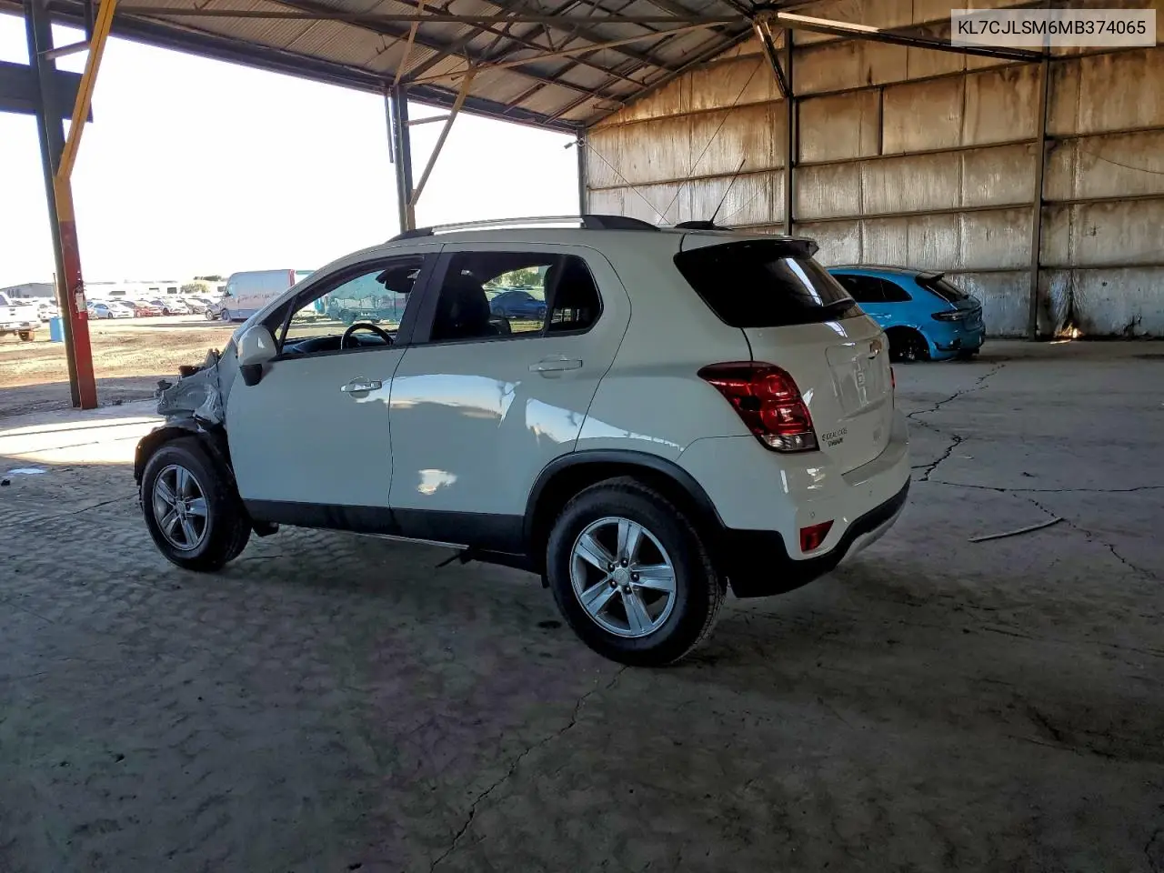 KL7CJLSM6MB374065 2021 Chevrolet Trax 1Lt