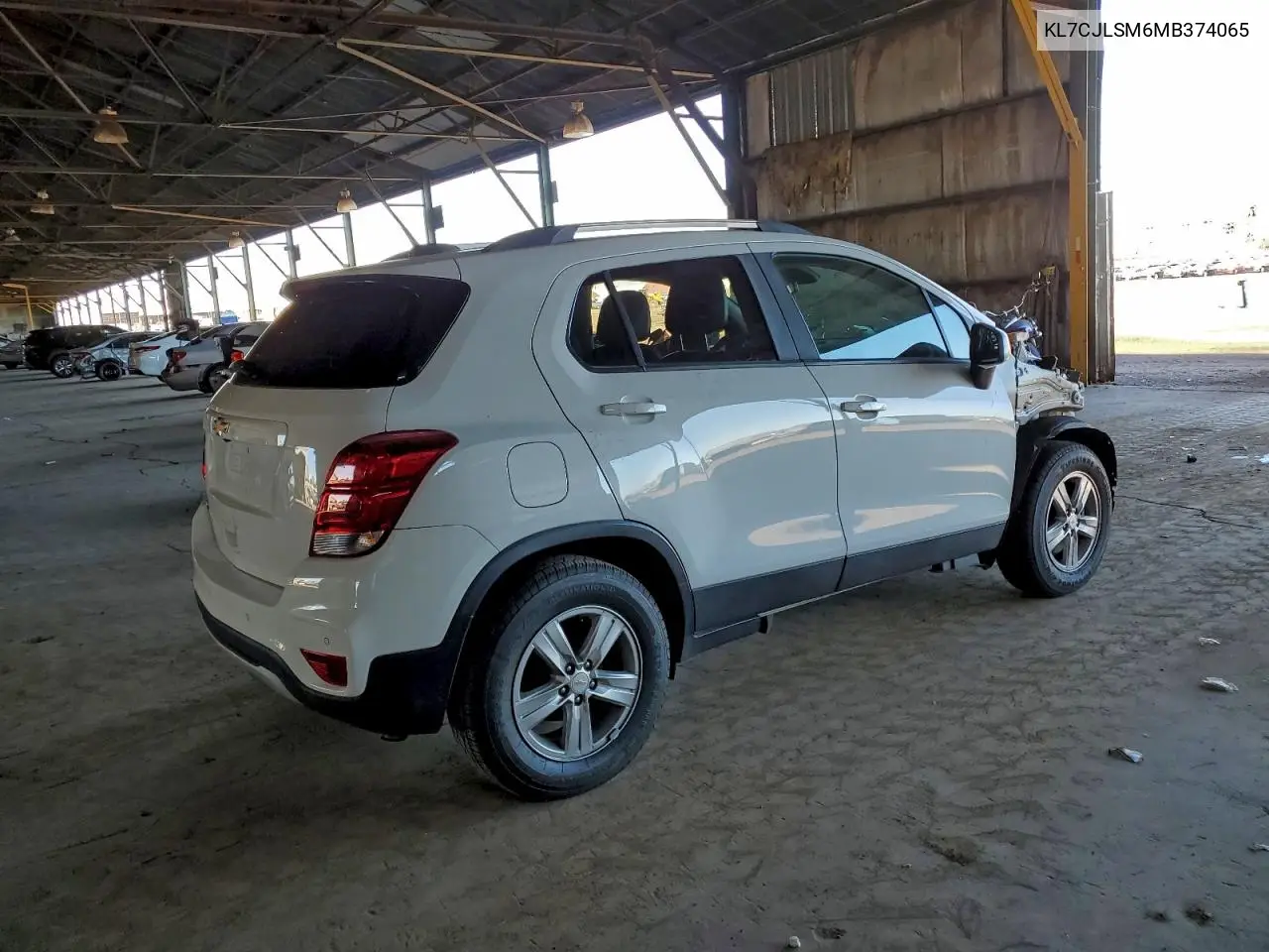 KL7CJLSM6MB374065 2021 Chevrolet Trax 1Lt