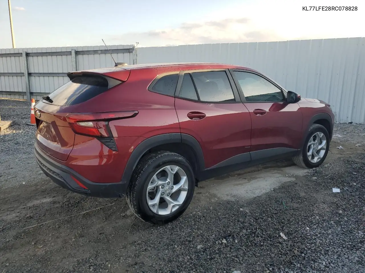 KL77LFE28RC078828 2024 Chevrolet Trax Ls