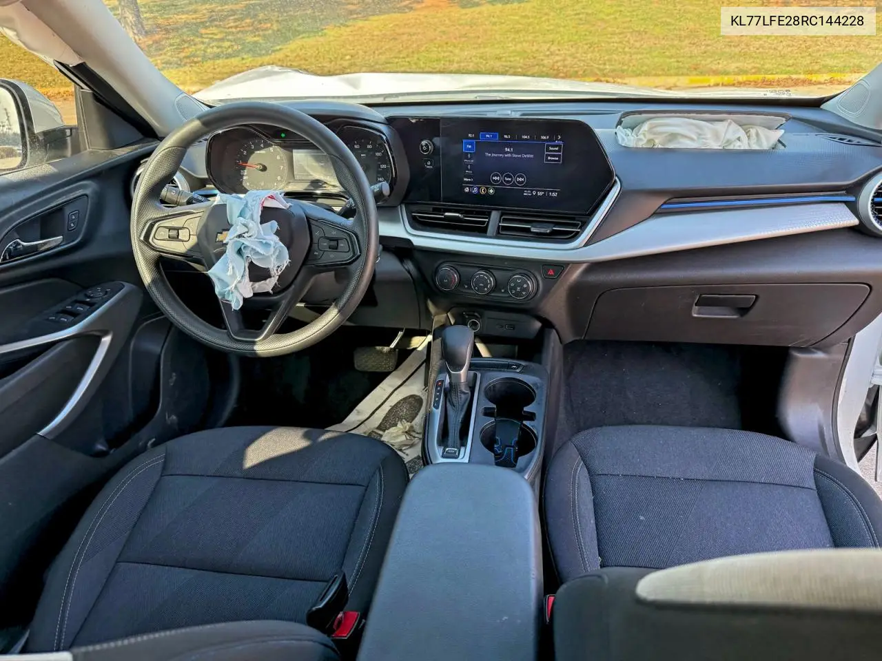 KL77LFE28RC144228 2024 Chevrolet Trax Ls