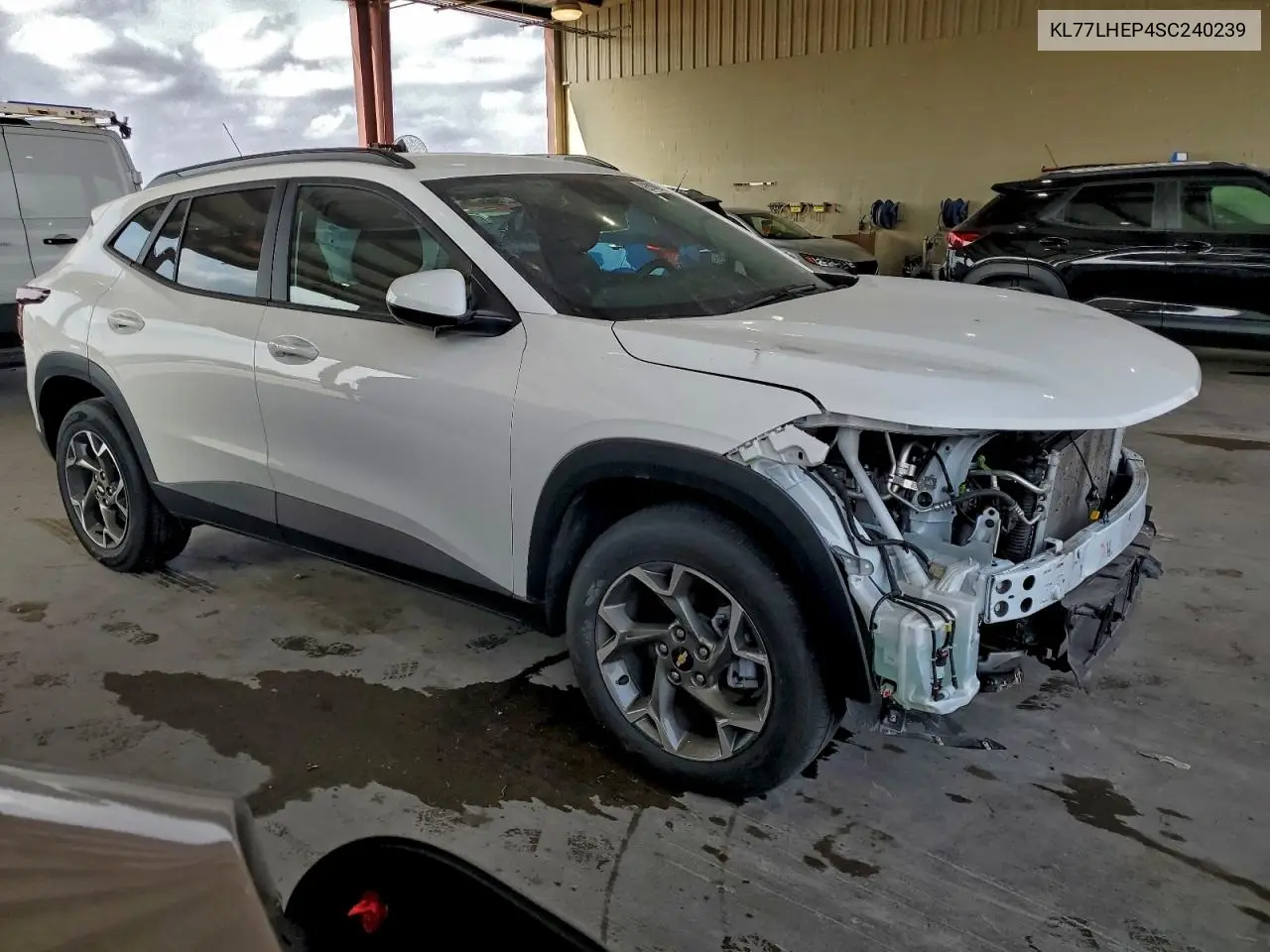 KL77LHEP4SC240239 2025 Chevrolet Trax 1Lt