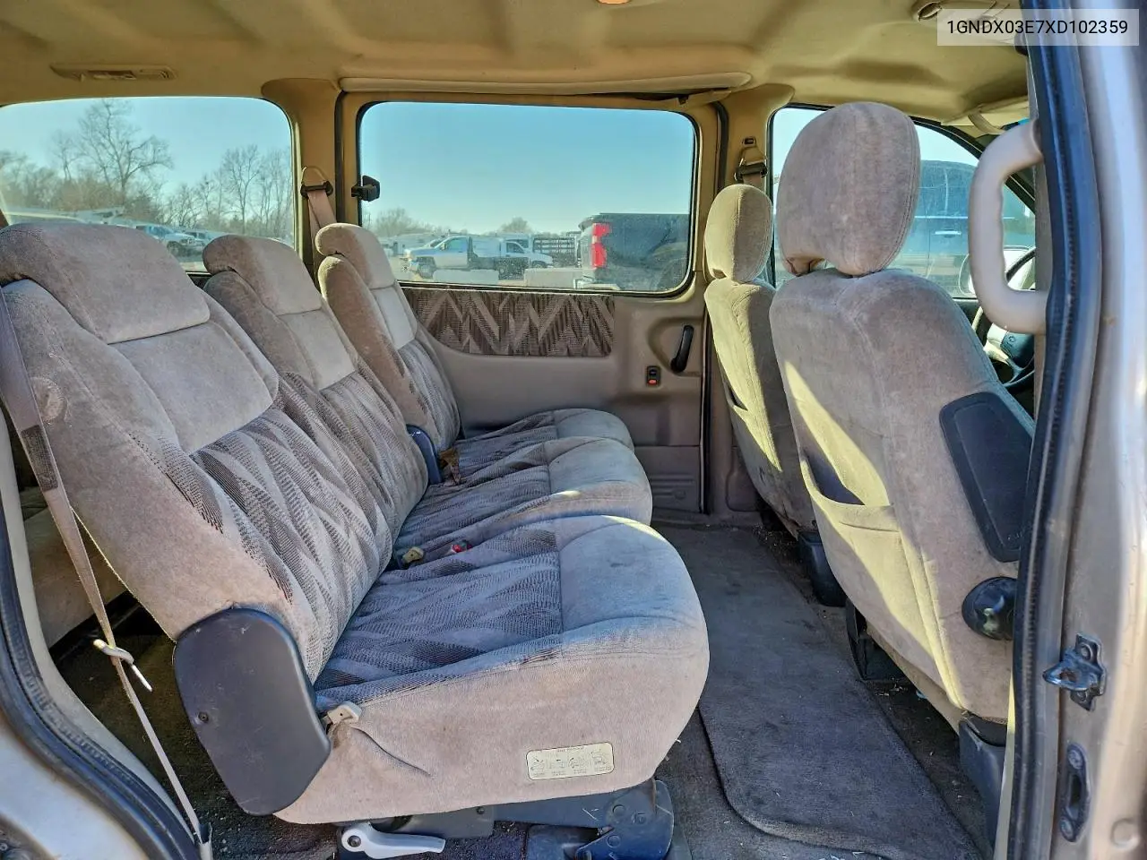 1999 Chevrolet Venture VIN: 1GNDX03E7XD102359 Lot: 73690055