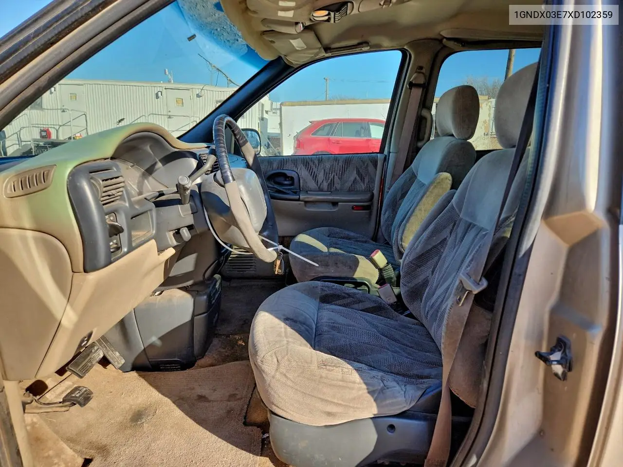 1999 Chevrolet Venture VIN: 1GNDX03E7XD102359 Lot: 73690055