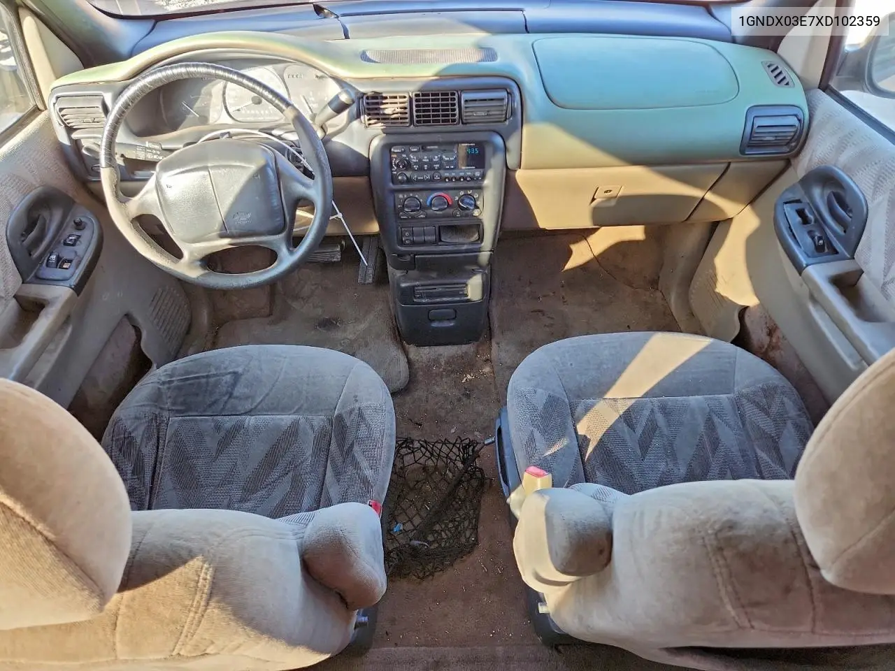 1999 Chevrolet Venture VIN: 1GNDX03E7XD102359 Lot: 73690055