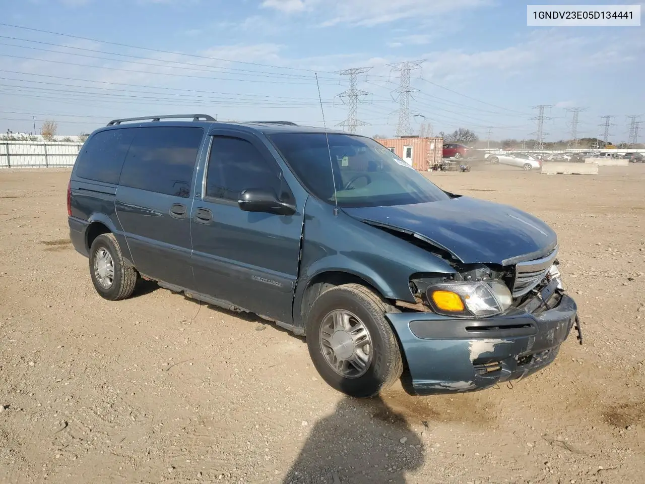 1GNDV23E05D134441 2005 Chevrolet Venture Ls