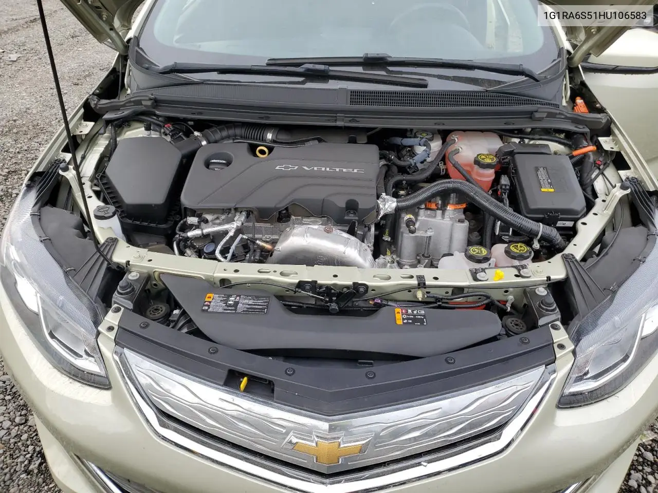 1G1RA6S51HU106583 2017 Chevrolet Volt Lt
