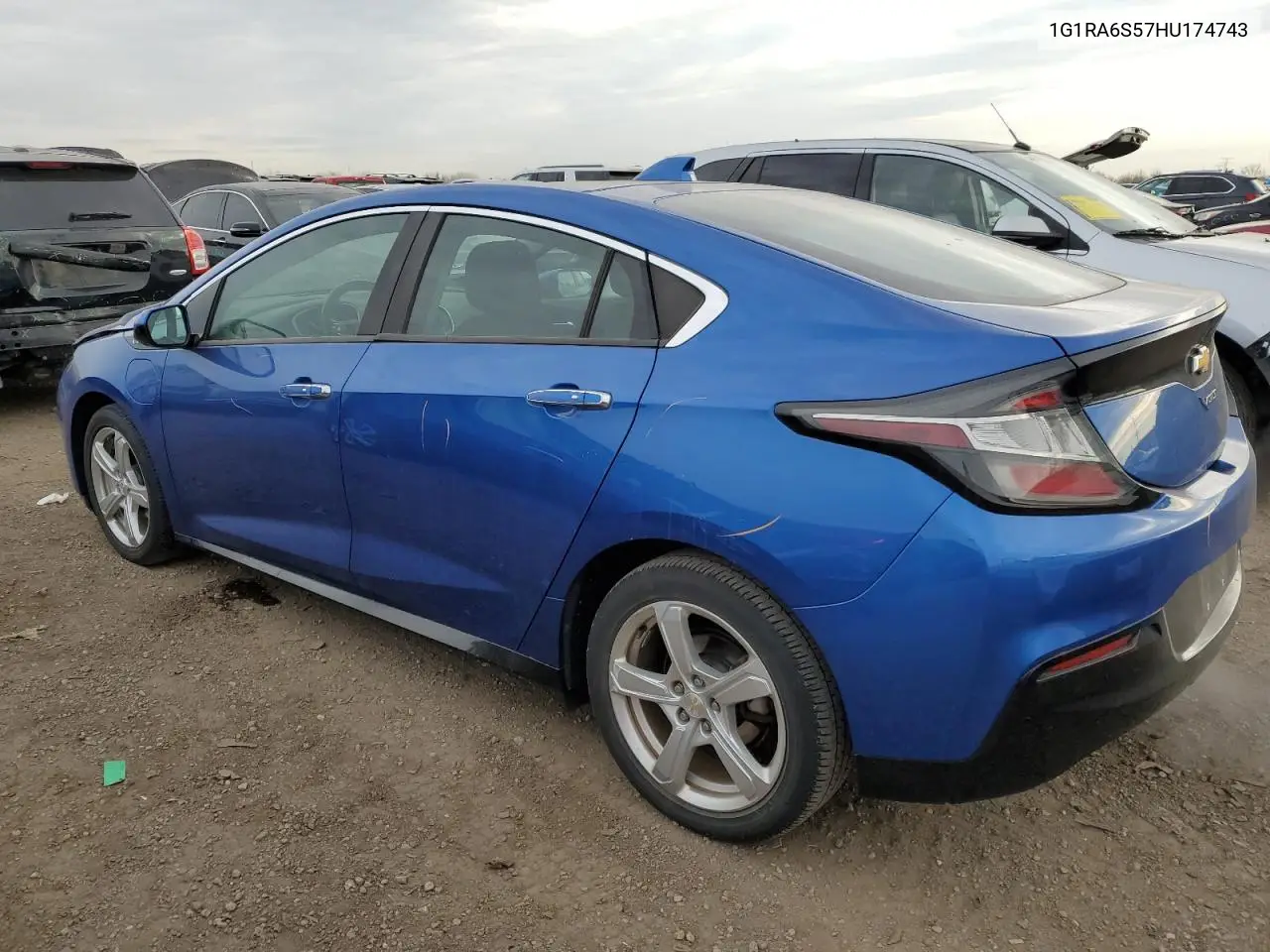 1G1RA6S57HU174743 2017 Chevrolet Volt Lt