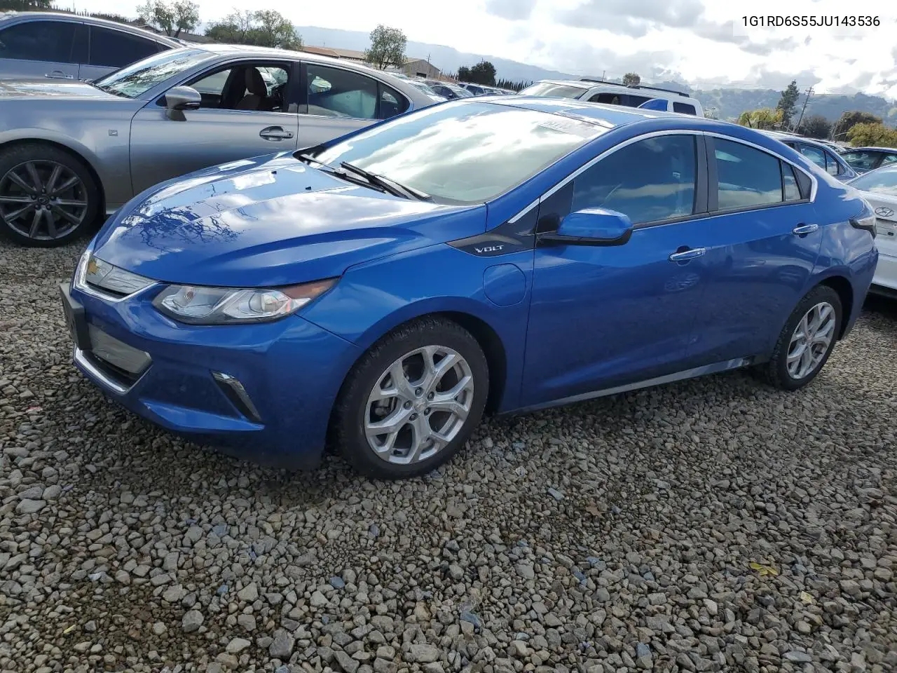 1G1RD6S55JU143536 2018 Chevrolet Volt Premier