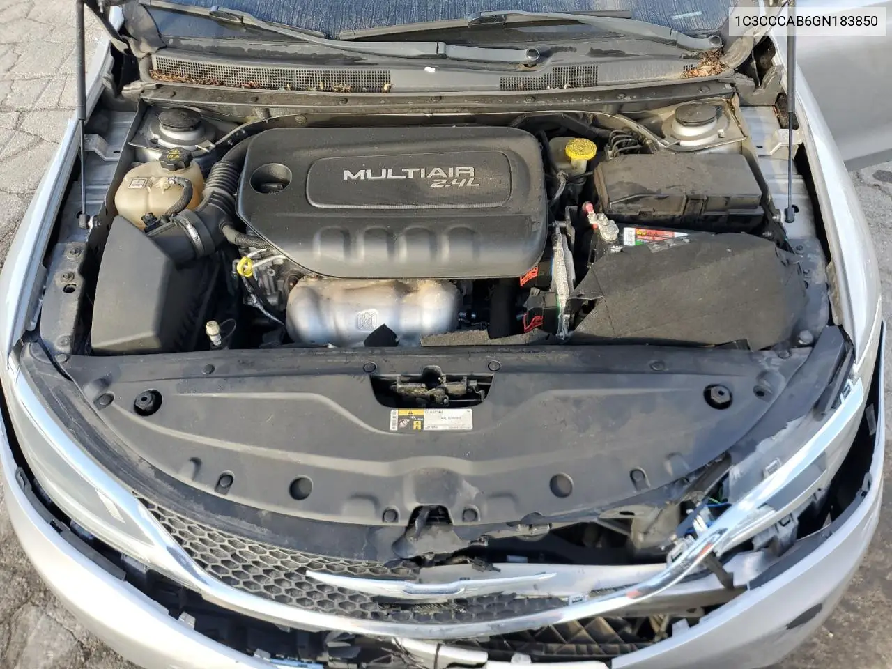 1C3CCCAB6GN183850 2016 Chrysler 200 Limited