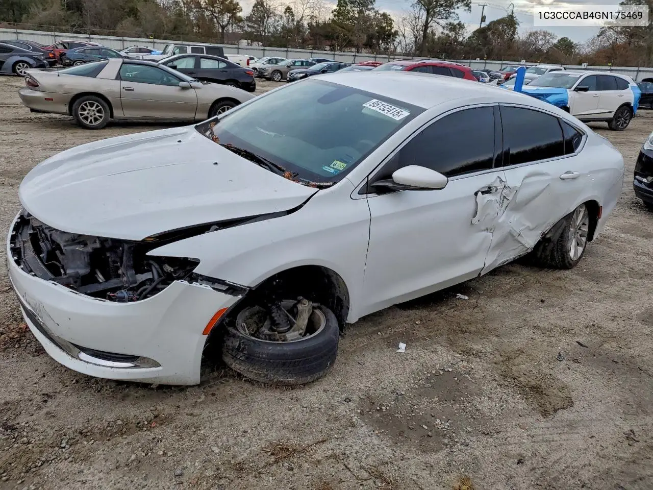 1C3CCCAB4GN175469 2016 Chrysler 200 Limited