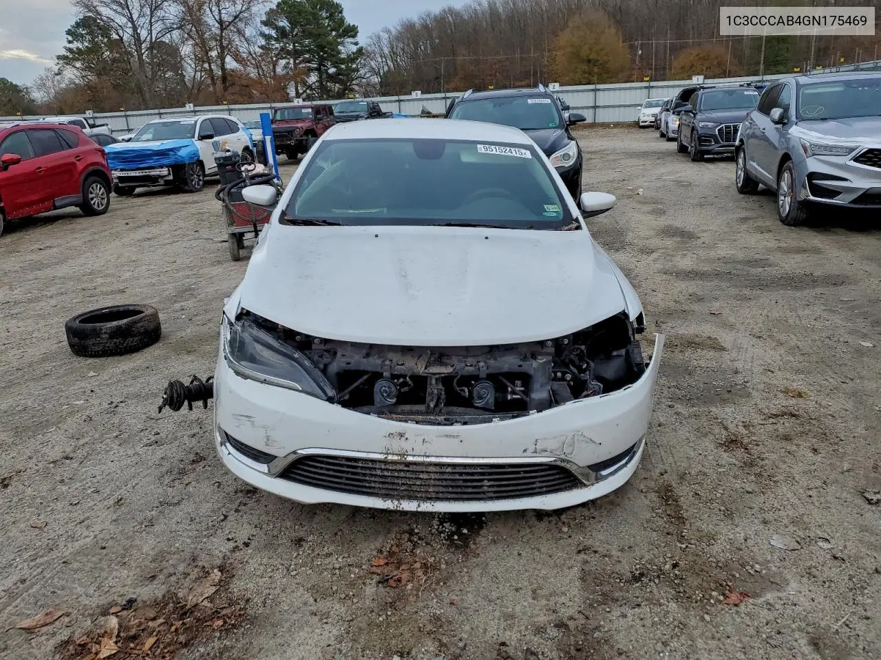 1C3CCCAB4GN175469 2016 Chrysler 200 Limited