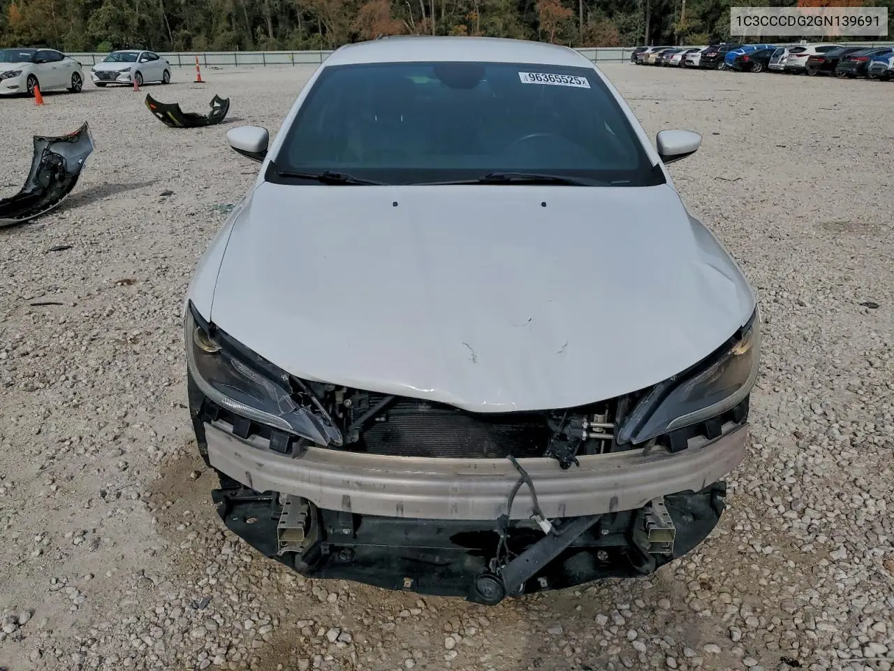 1C3CCCDG2GN139691 2016 Chrysler 200 S