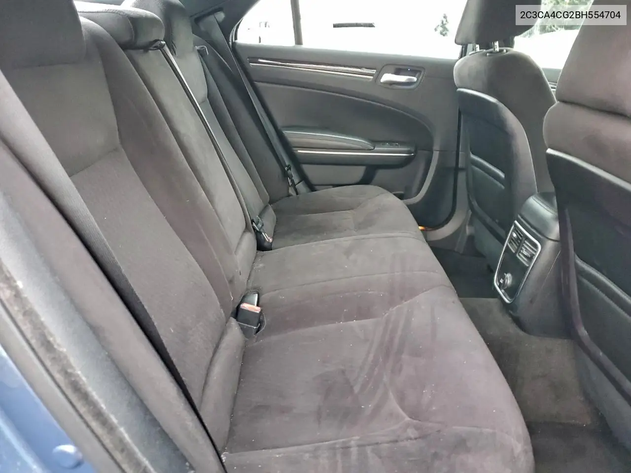 2C3CA4CG2BH554704 2011 Chrysler 300