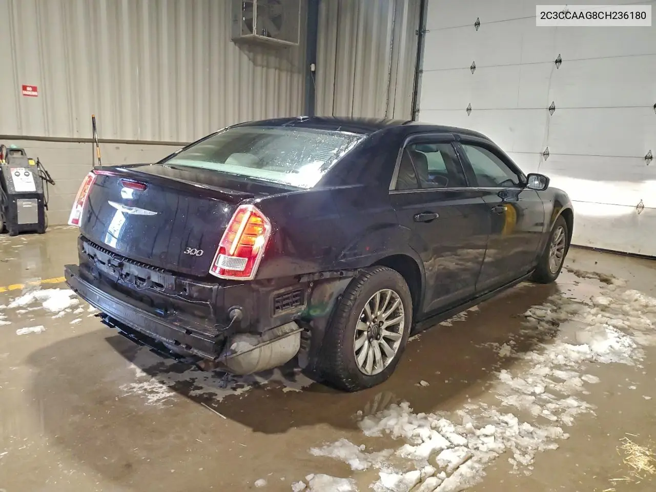 2C3CCAAG8CH236180 2012 Chrysler 300