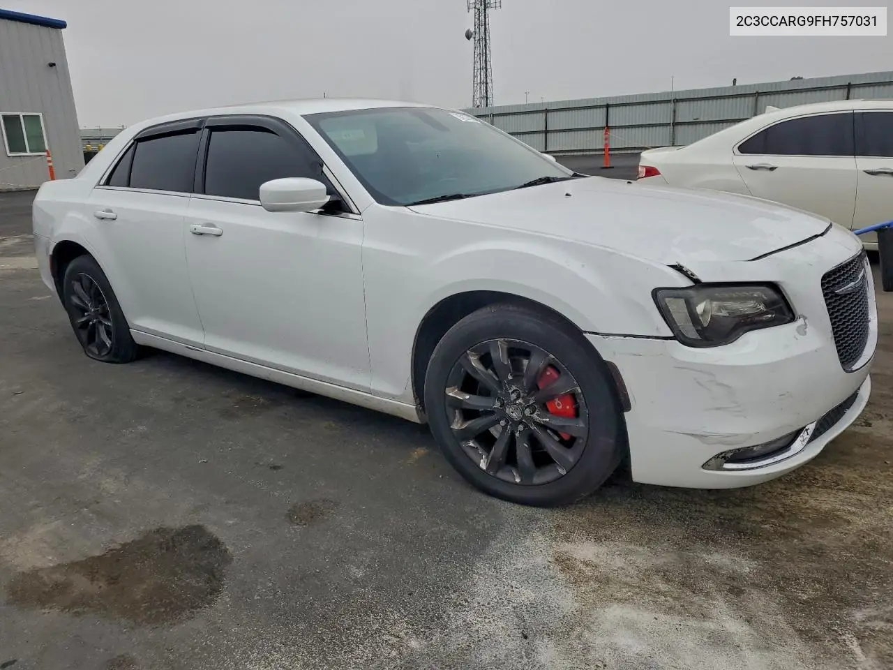 2C3CCARG9FH757031 2015 Chrysler 300 Limited
