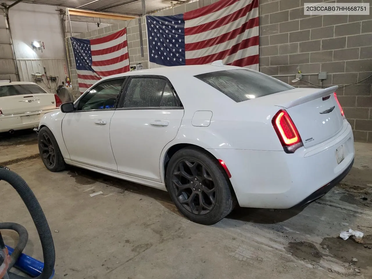 2C3CCABG7HH668751 2017 Chrysler 300 S