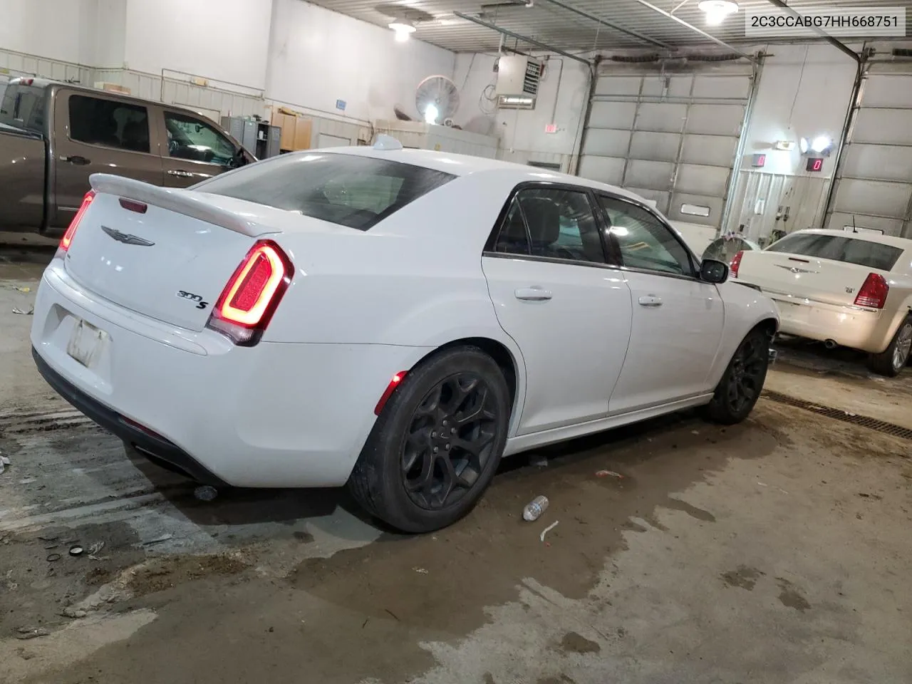 2C3CCABG7HH668751 2017 Chrysler 300 S