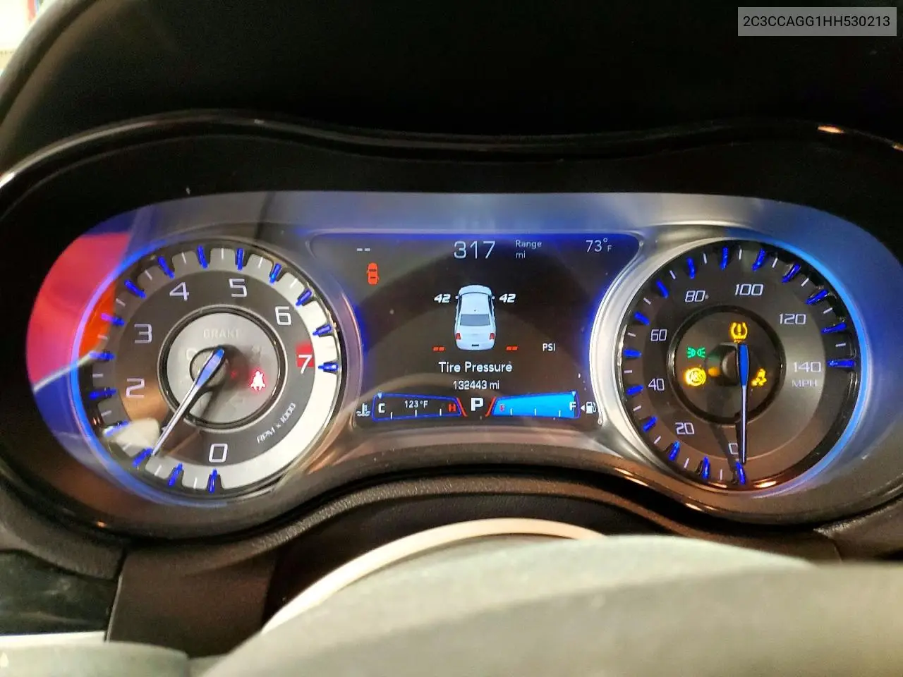 2C3CCAGG1HH530213 2017 Chrysler 300 S