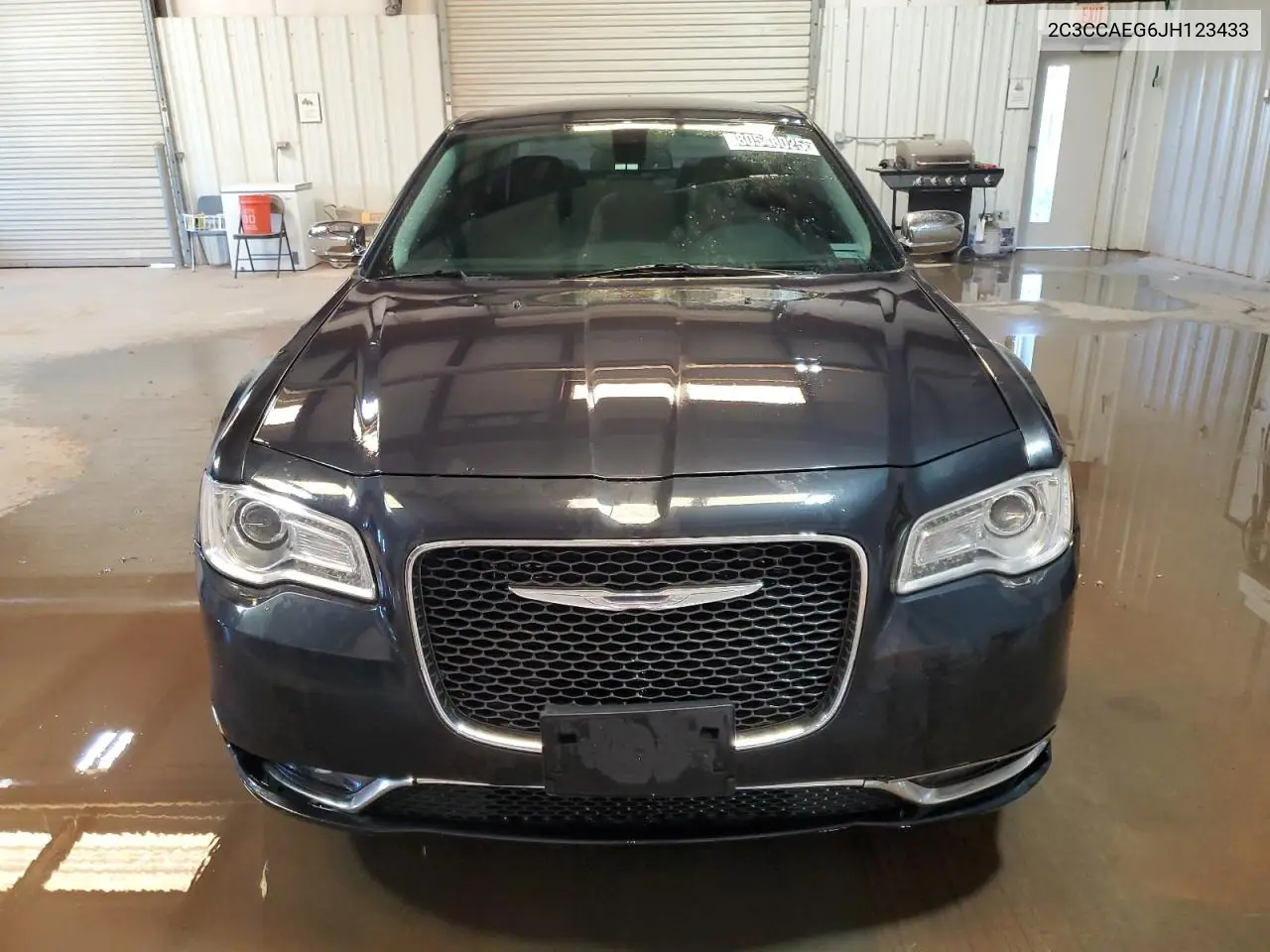 2C3CCAEG6JH123433 2018 Chrysler 300 Limited