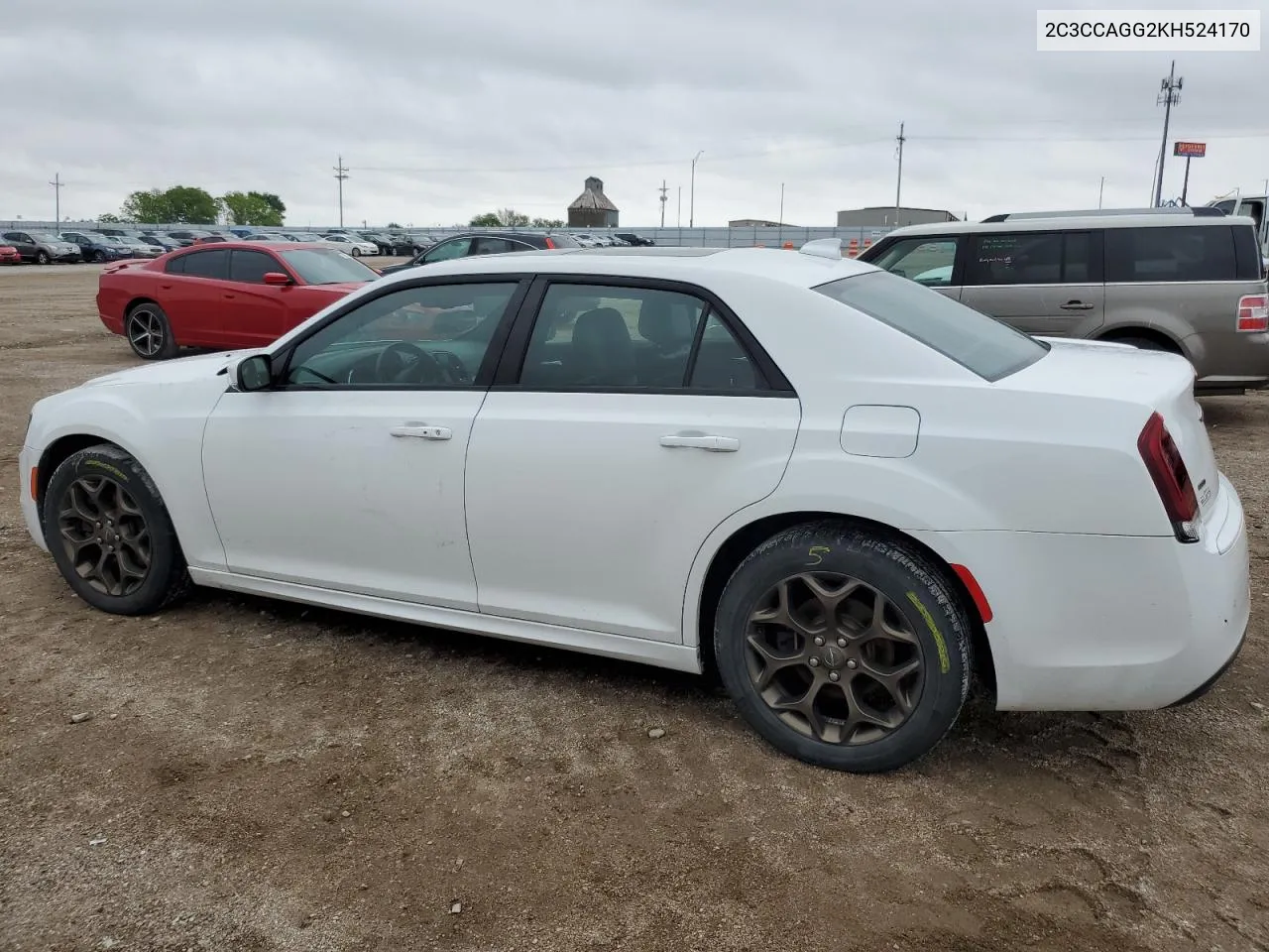 2C3CCAGG2KH524170 2019 Chrysler 300 S