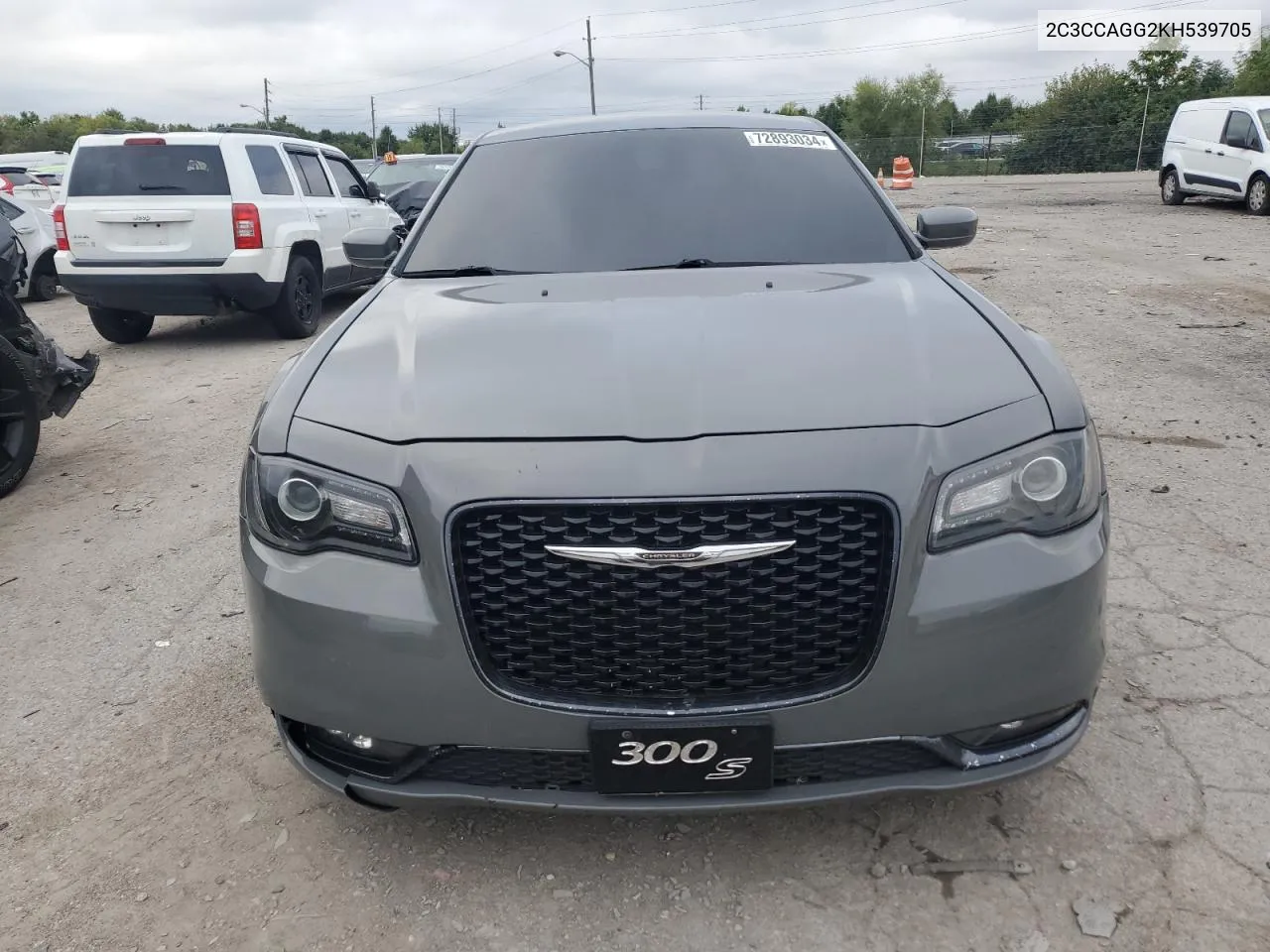 2C3CCAGG2KH539705 2019 Chrysler 300 S