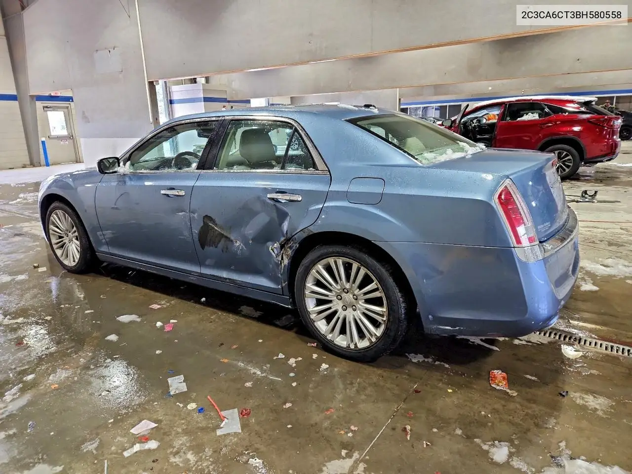 2C3CA6CT3BH580558 2011 Chrysler 300C