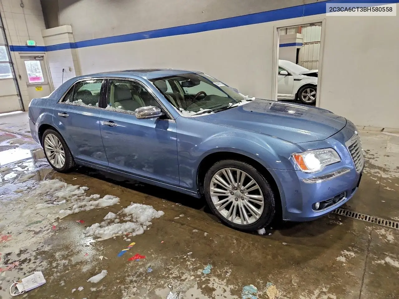 2C3CA6CT3BH580558 2011 Chrysler 300C