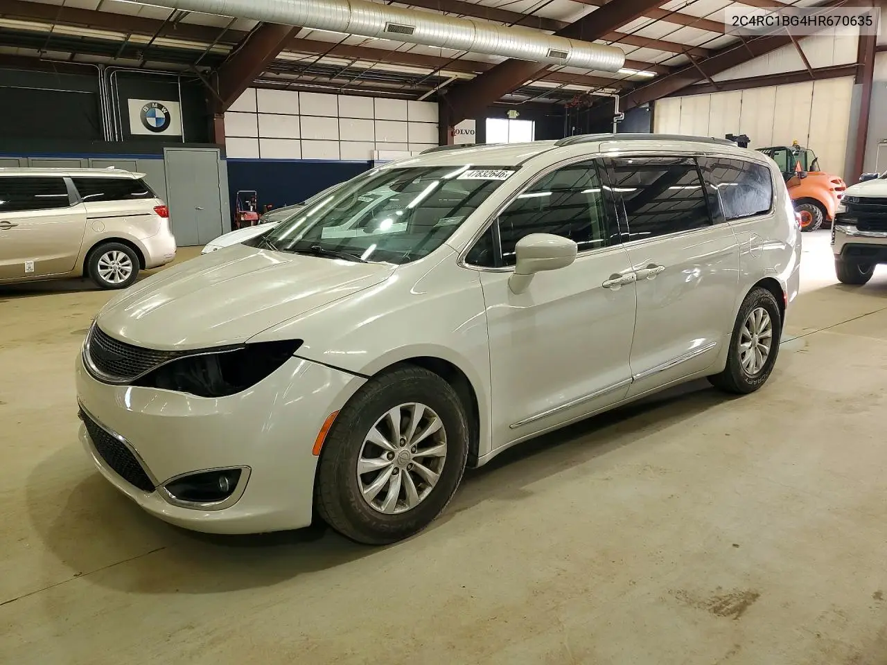 2C4RC1BG4HR670635 2017 Chrysler Pacifica Touring L