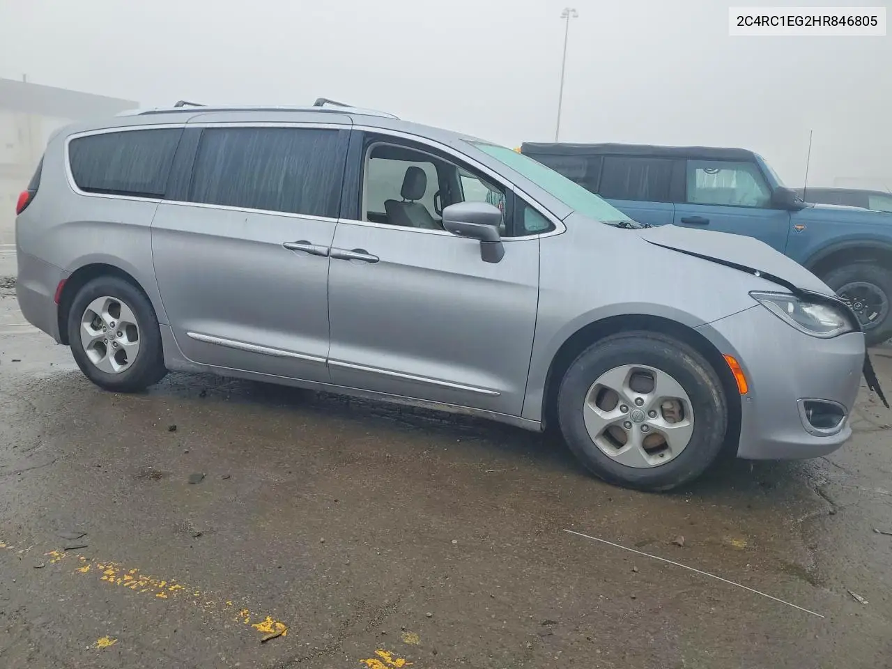 2C4RC1EG2HR846805 2017 Chrysler Pacifica Touring L Plus