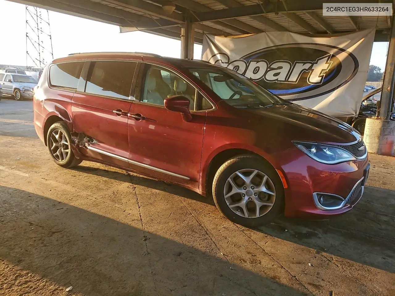 2C4RC1EG3HR633264 2017 Chrysler Pacifica Touring L Plus