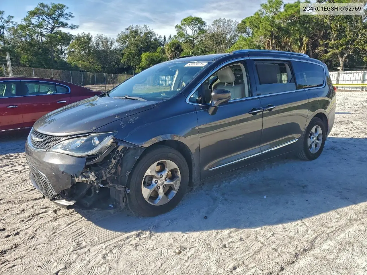 2C4RC1EG3HR752769 2017 Chrysler Pacifica Touring L Plus