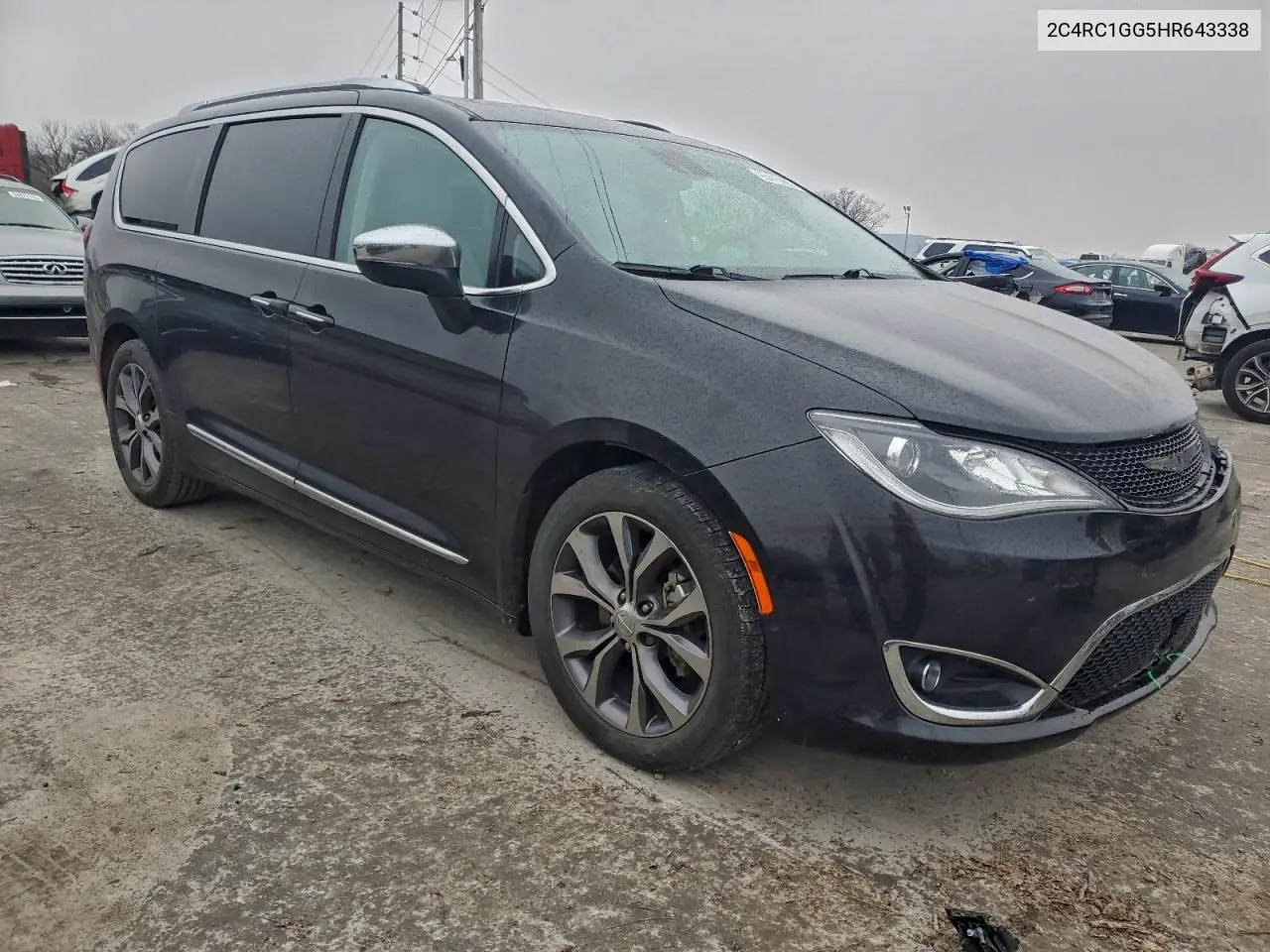 2C4RC1GG5HR643338 2017 Chrysler Pacifica Limited