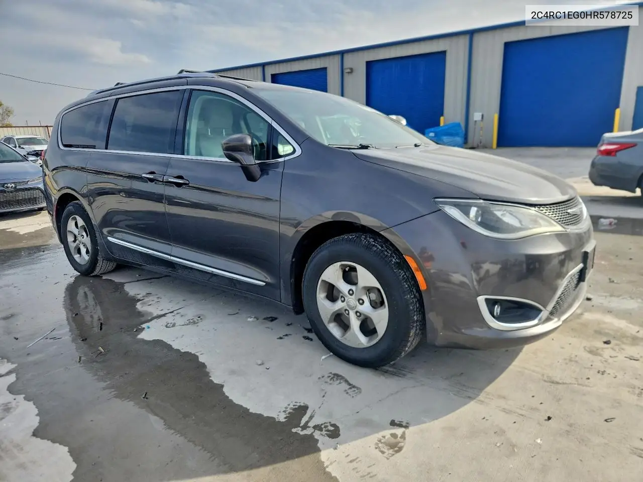 2C4RC1EG0HR578725 2017 Chrysler Pacifica Touring L Plus