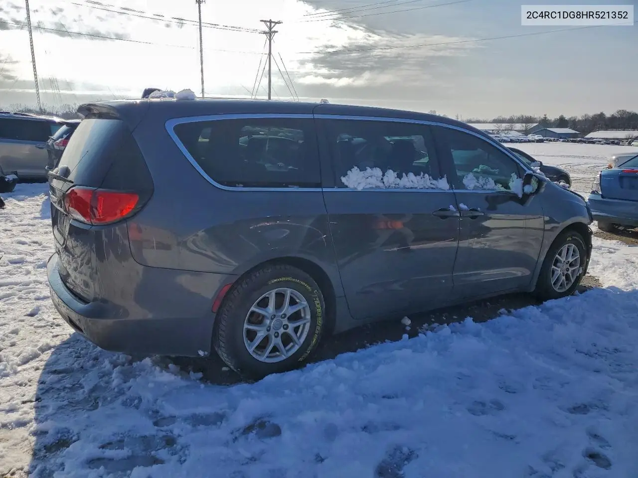 2C4RC1DG8HR521352 2017 Chrysler Pacifica Touring