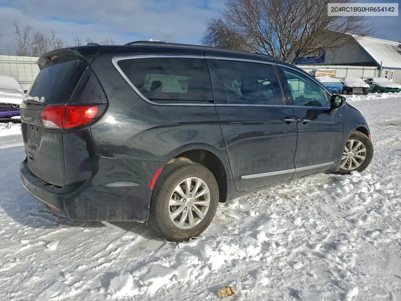 2C4RC1BG0HR654142 2017 Chrysler Pacifica Touring L